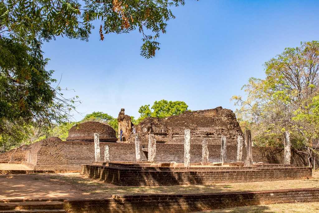 Image of Visit the Ancient Library Monastery (Potgul Vihara)