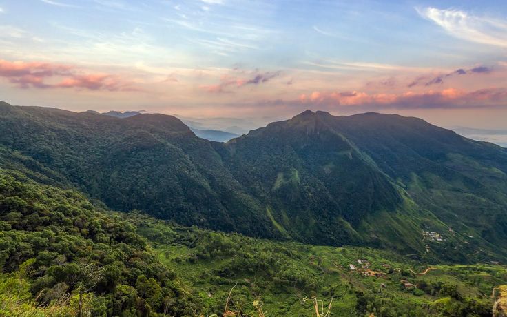 Image of Horton Plains & World's End